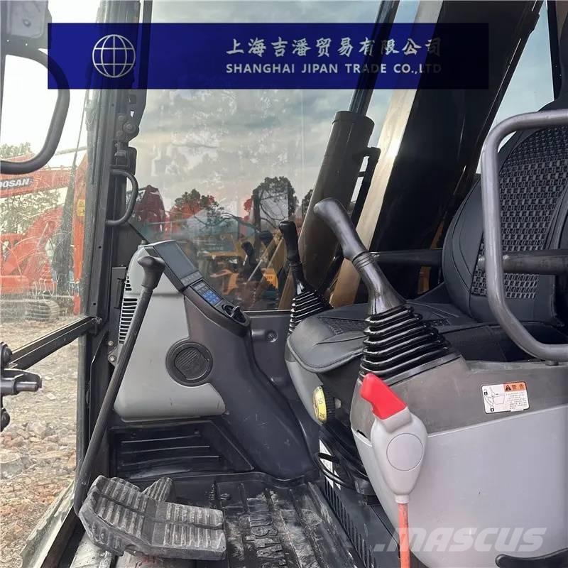 Komatsu PC 70 小型挖土機/掘鑿機<7t(小型挖掘機)