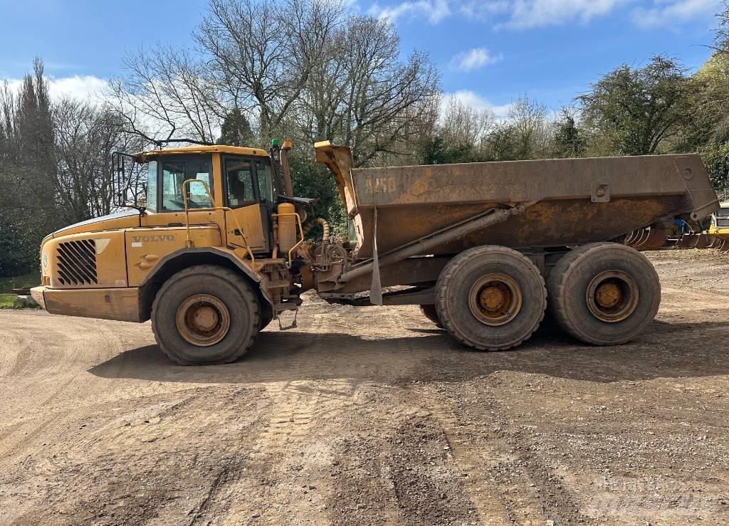 Volvo A 25 D 鉸接式起吊車