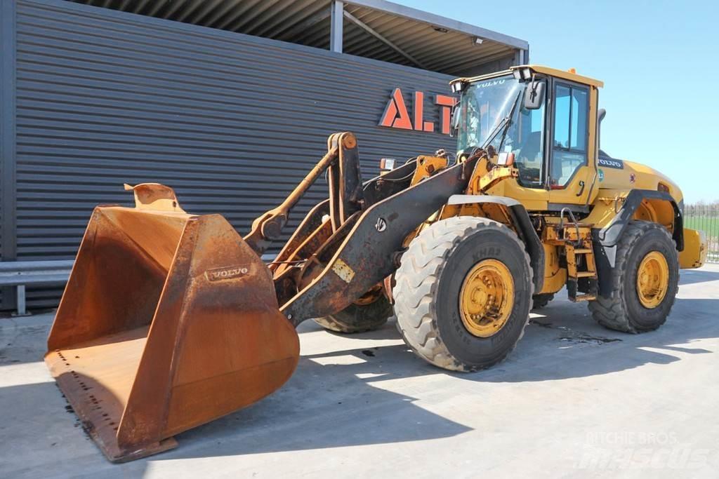 Volvo L120G 輪胎式裝載機