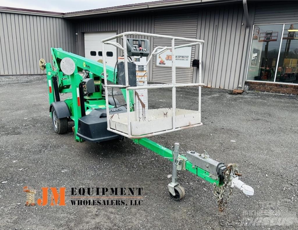 JLG T 350 拖車裝載高空作業平台