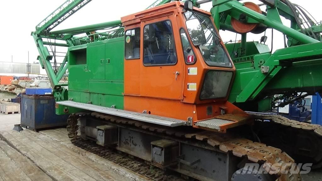 Hitachi KH 180-3 GLS 打樁機