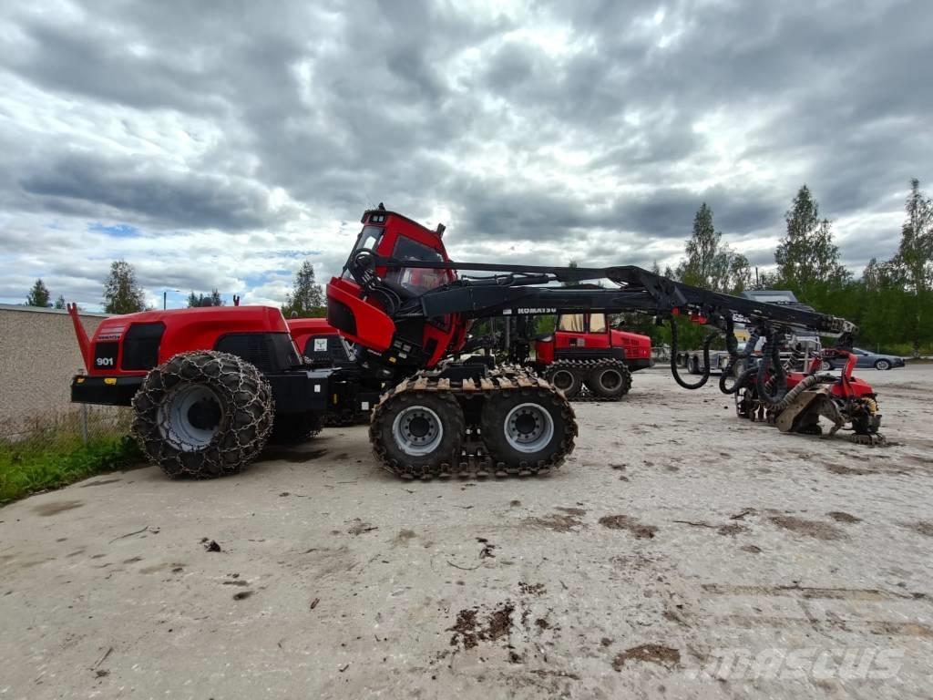 Komatsu 901 收穫機