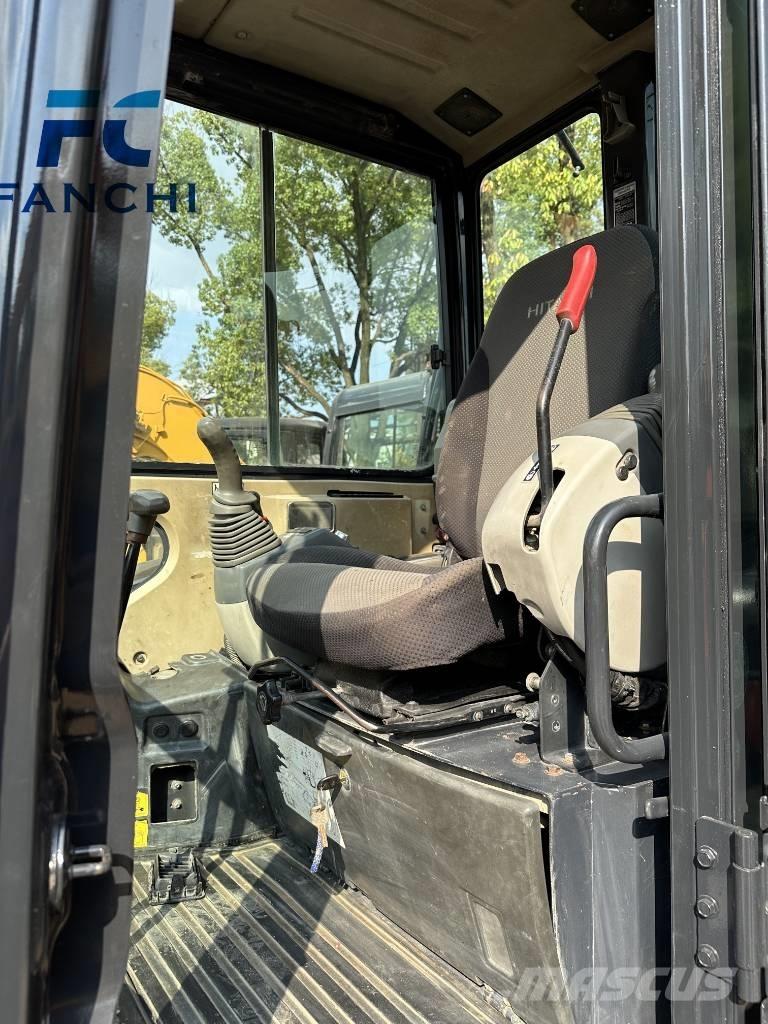 Hitachi Zaxis UR50 小型挖土機/掘鑿機<7t(小型挖掘機)