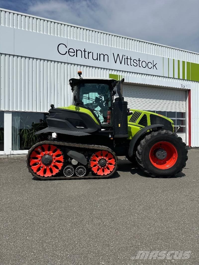 CLAAS Axion 960 TT 履帶式起重機