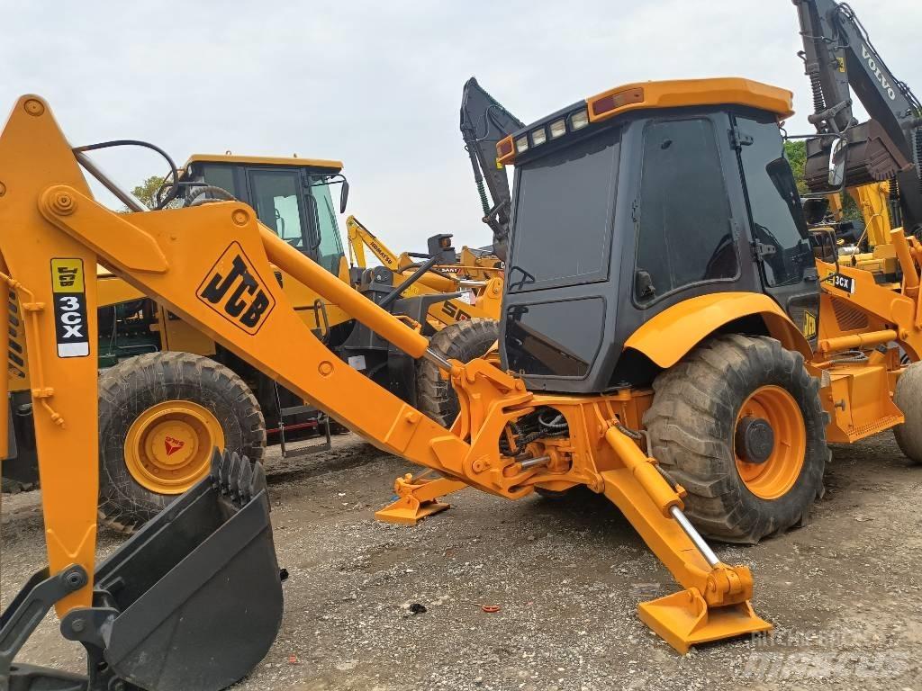 JCB 3 CX 輪胎式裝載機