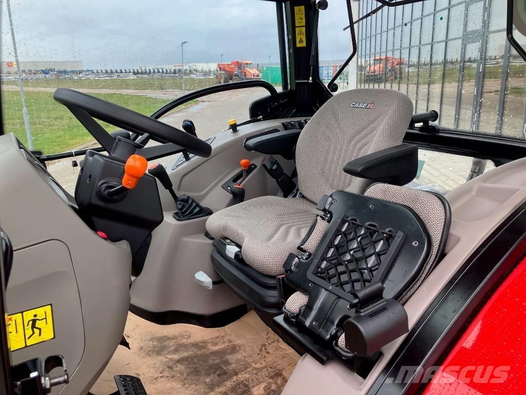 Case IH Farmall 100A 曳引機