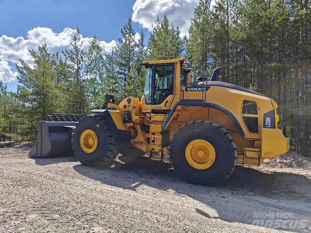 Volvo L220H 輪胎式裝載機