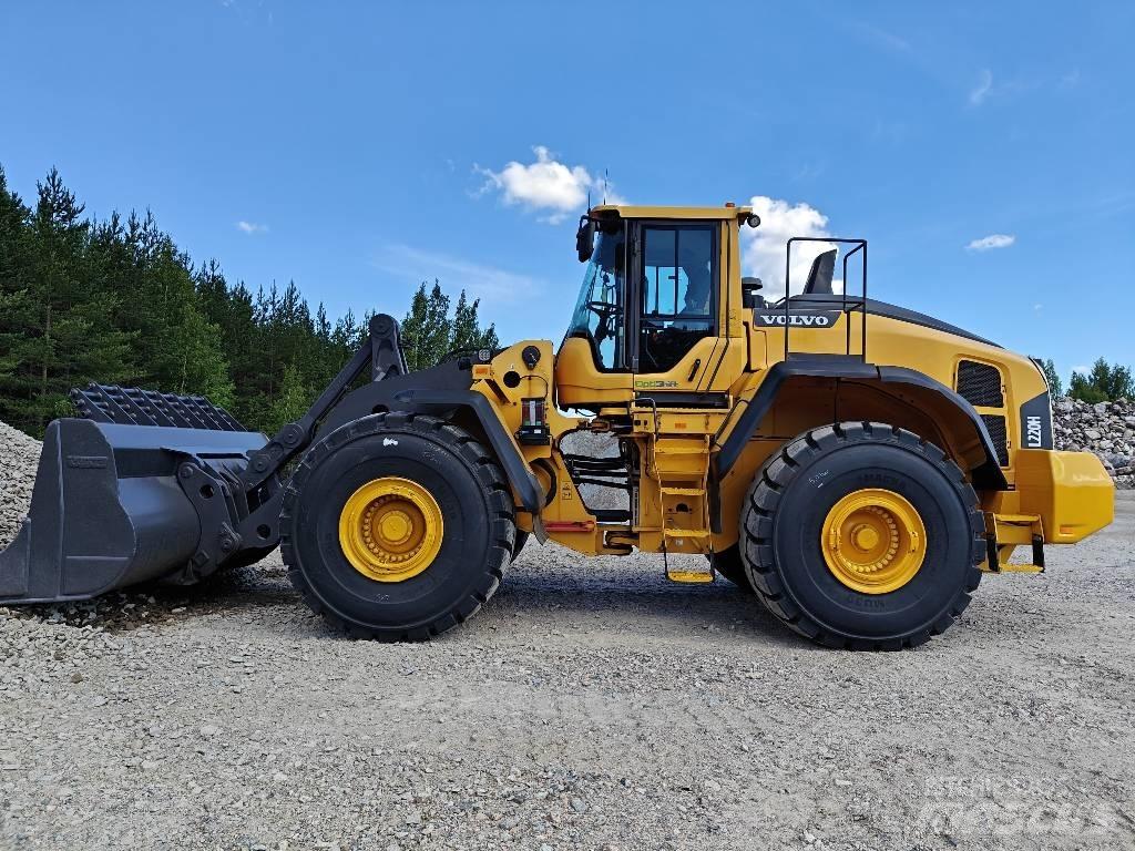 Volvo L220H 輪胎式裝載機
