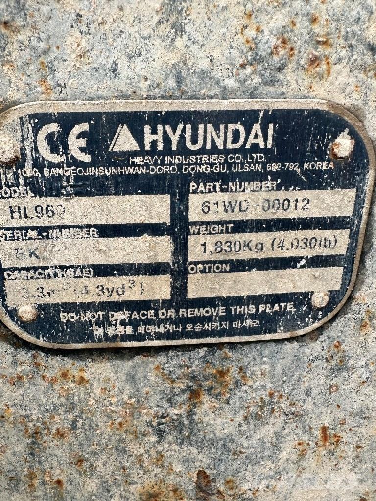 Hyundai HL 960 輪胎式裝載機