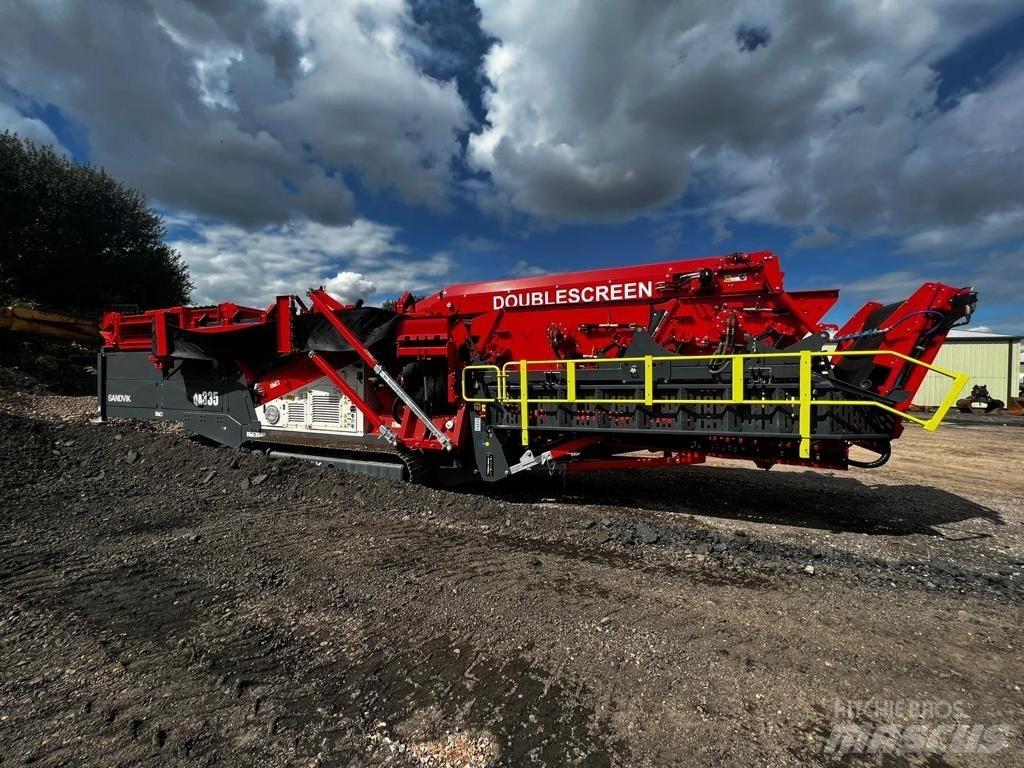 Sandvik QA 335 篩分機