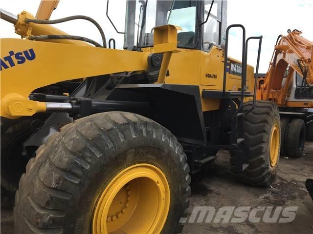 Komatsu WA 380 輪胎式裝載機