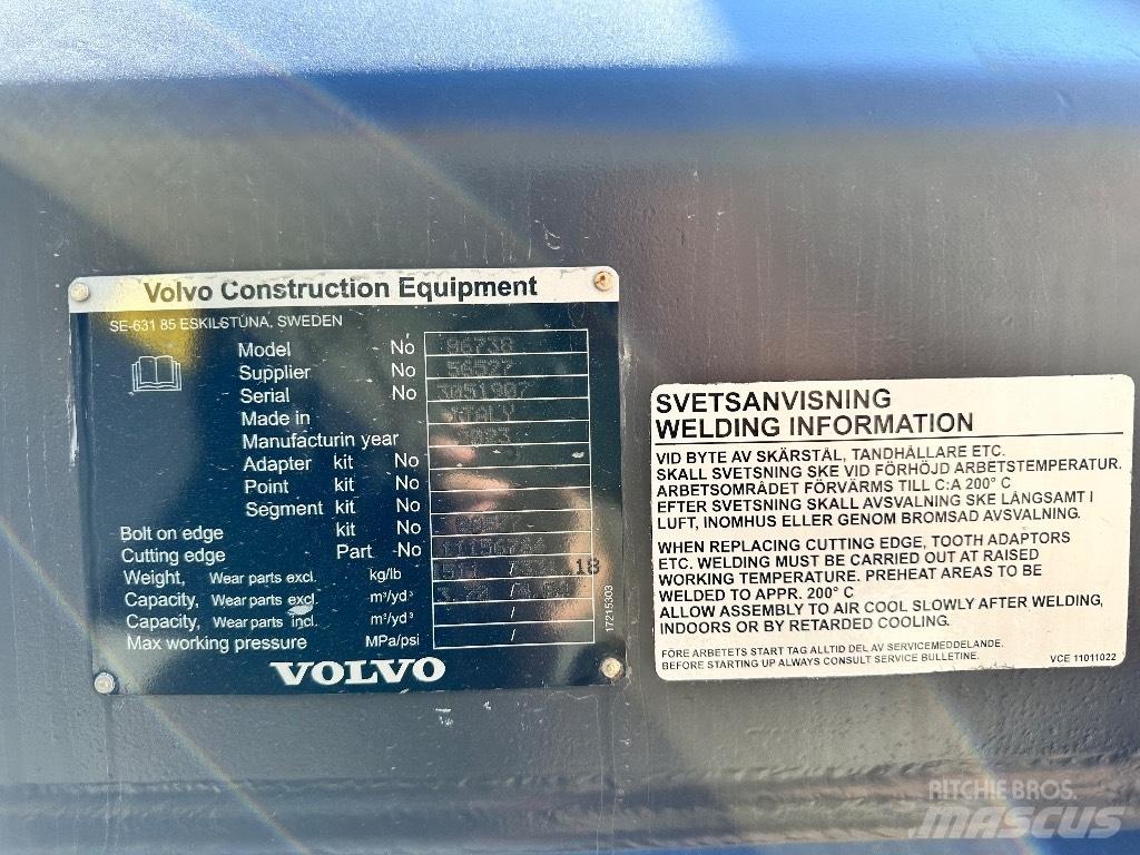 Volvo L110H 2024 輪胎式裝載機