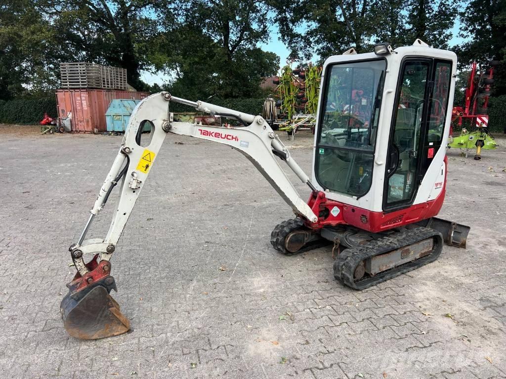 Takeuchi TB 216 小型挖土機/掘鑿機<7t(小型挖掘機)
