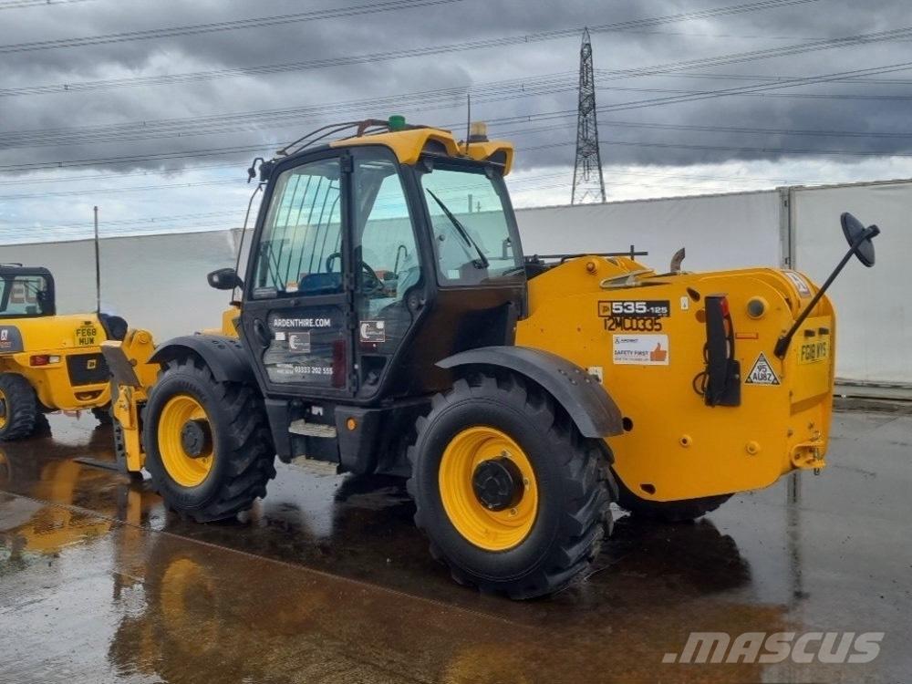 JCB 535 V 125 伸縮臂操作車