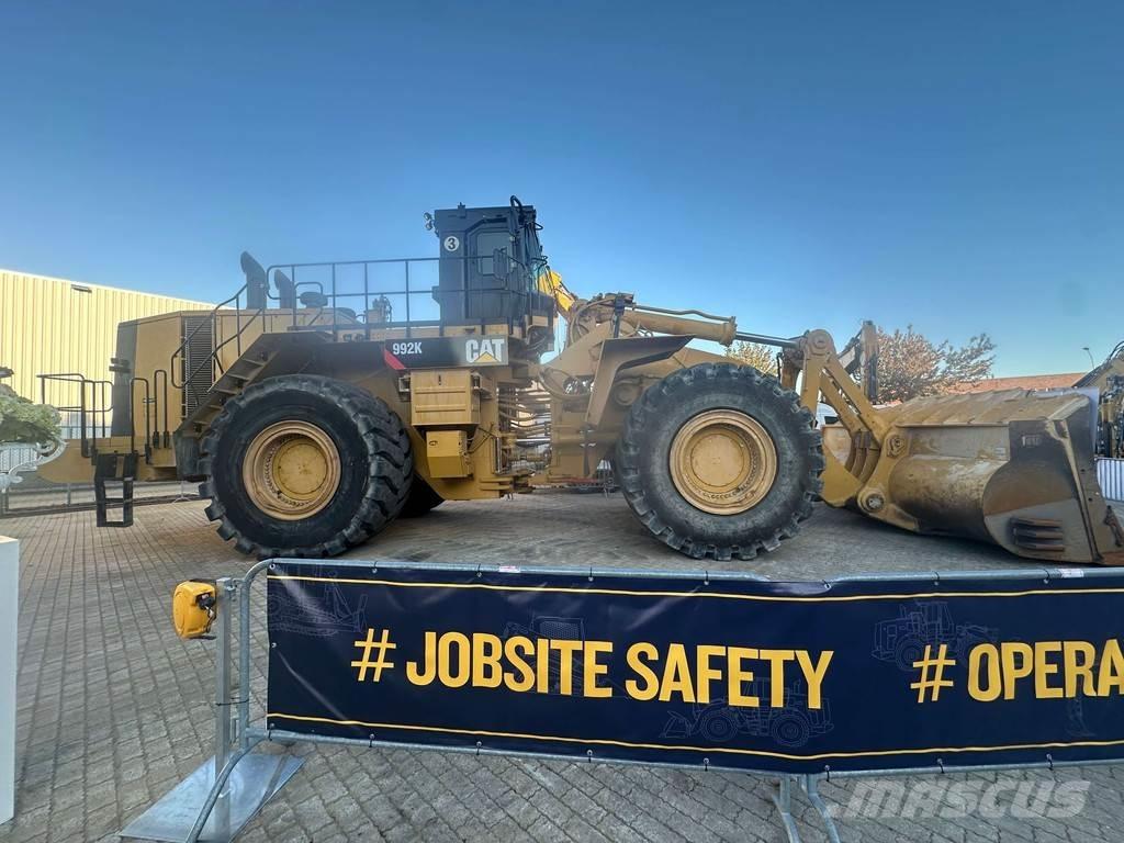 CAT 992K 輪胎式裝載機
