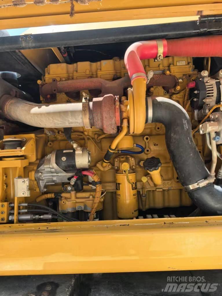 CAT M 320 旋轉式挖土機/掘鑿機/挖掘機