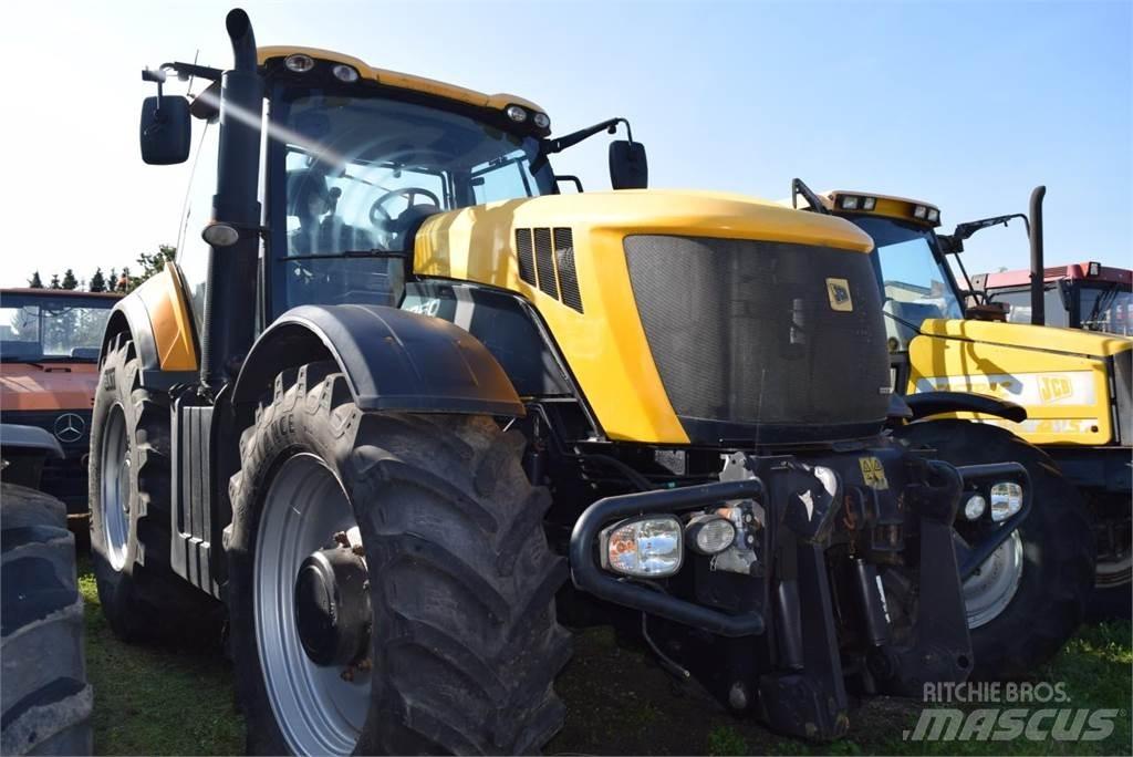 JCB Fastrac 8250 曳引機