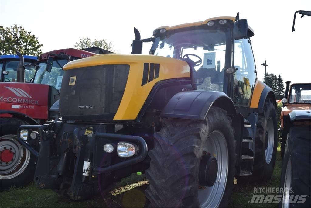 JCB Fastrac 8250 曳引機