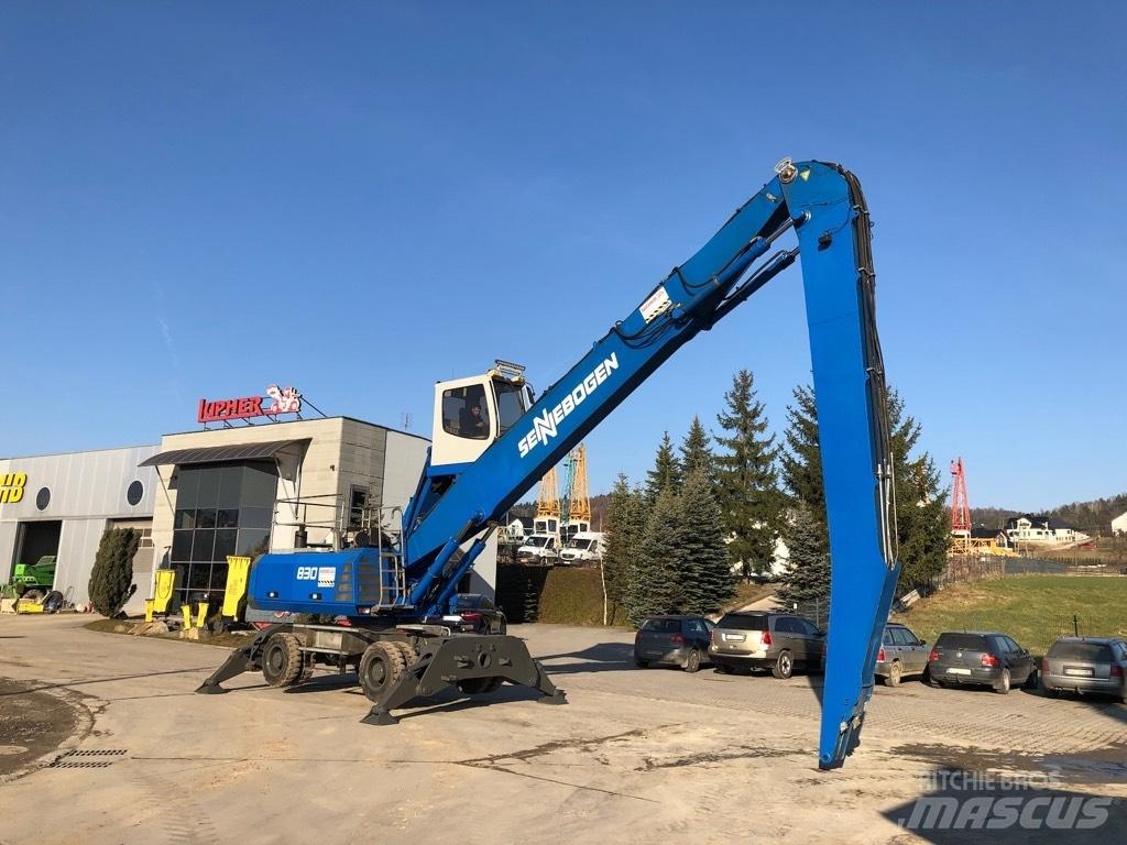 Sennebogen 830 廢棄物/工業用操作車