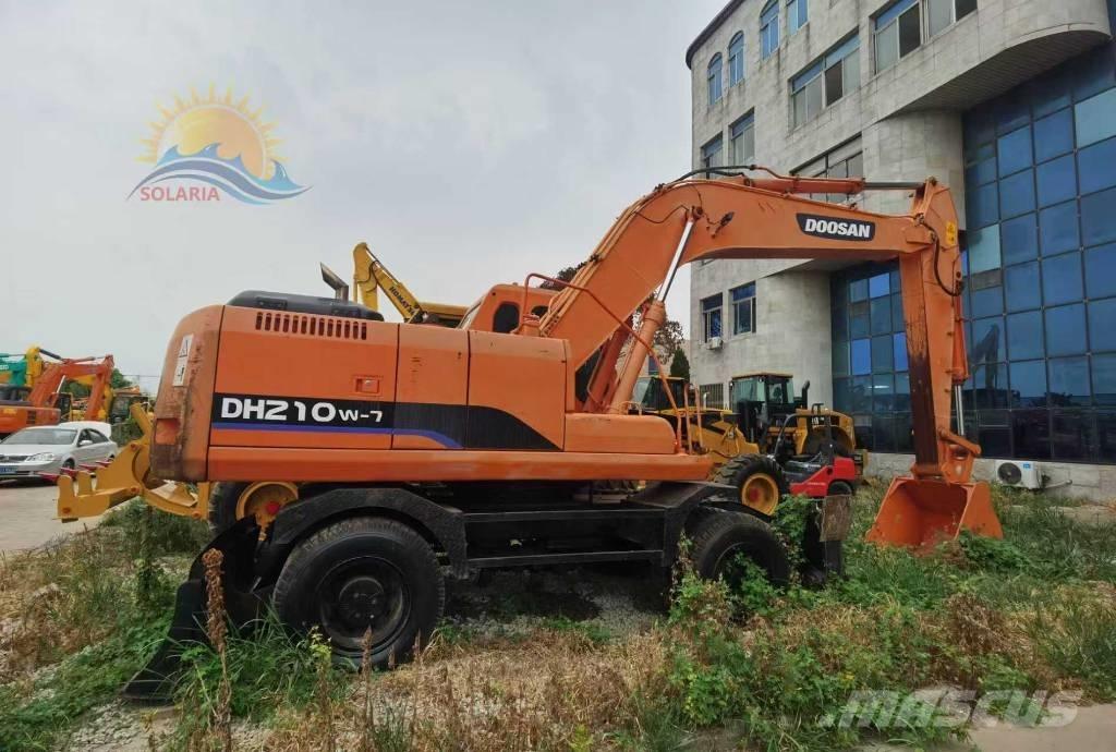 Doosan DH 210 W-7 旋轉式挖土機/掘鑿機/挖掘機