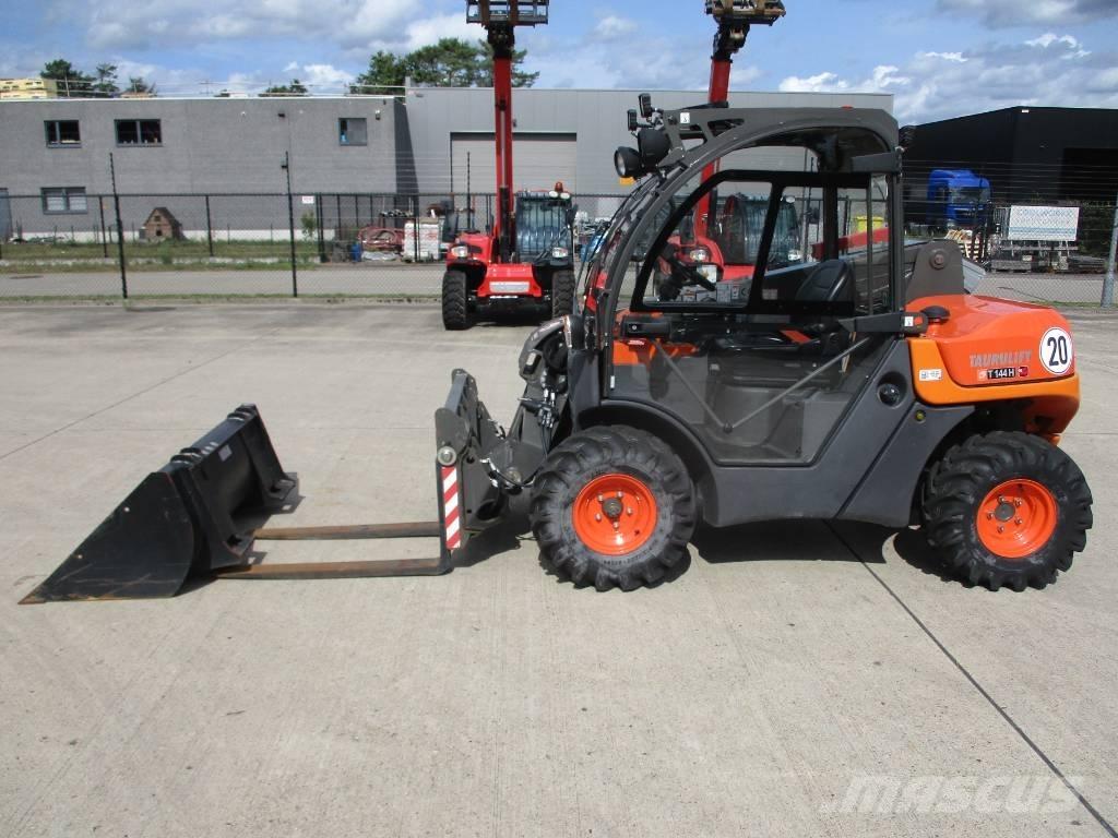Ausa T144 H X4 (071) 伸縮臂操作車