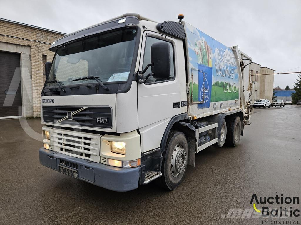 Volvo FM7 垃圾車