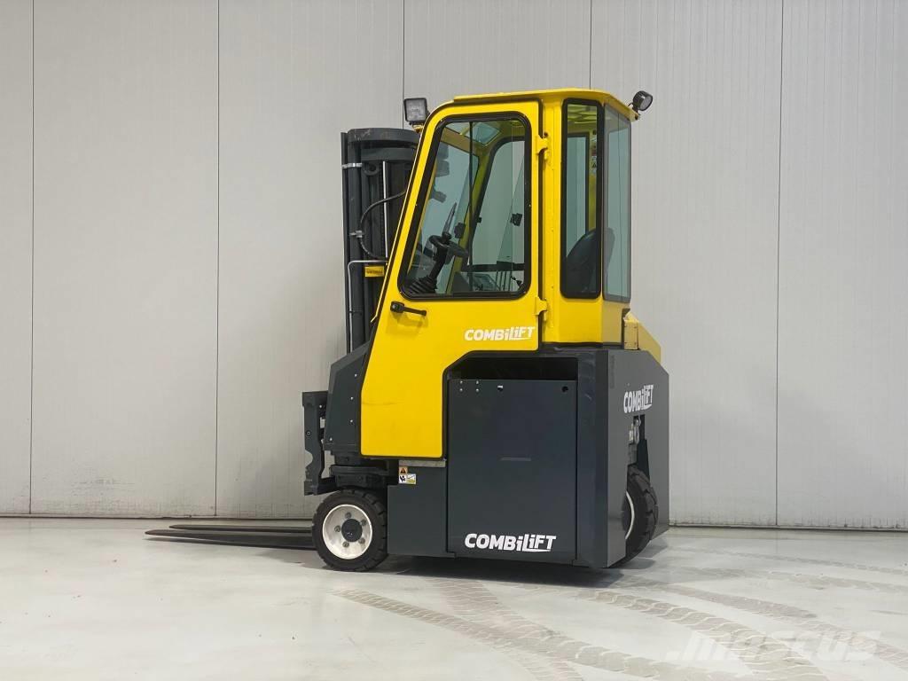 Combilift CBE2500 四向前伸式堆高機(叉車)