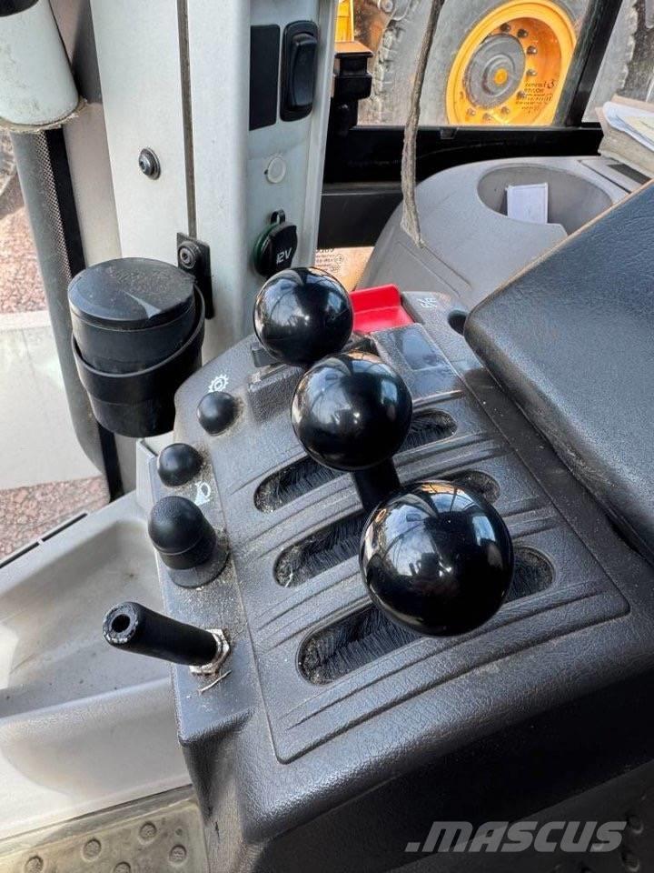 Volvo L 60 F 輪胎式裝載機
