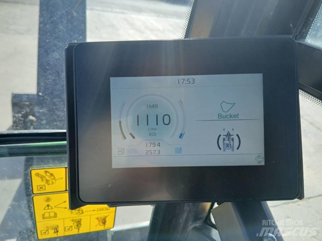 Volvo JECR25D 小型挖土機/掘鑿機<7t(小型挖掘機)