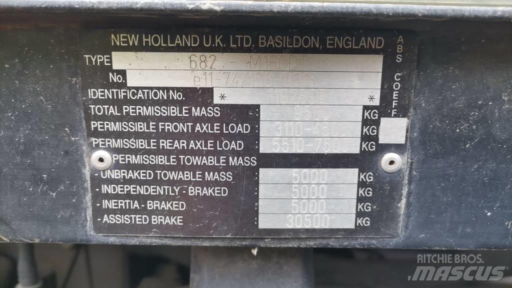 New Holland M160 曳引機