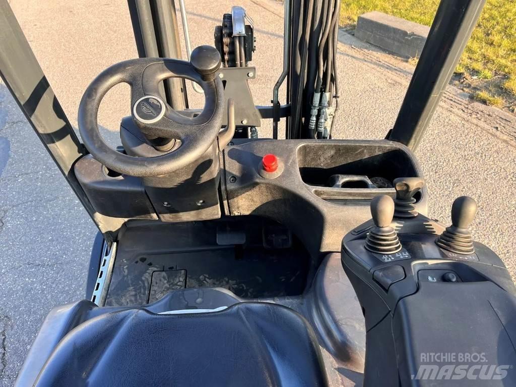 Linde E18L-02 電動堆高機