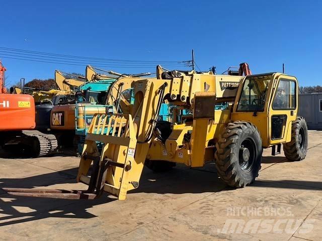Pettibone T1157 伸縮臂操作車