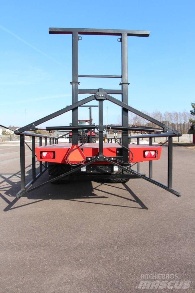 ERT PP18 草捆拖車