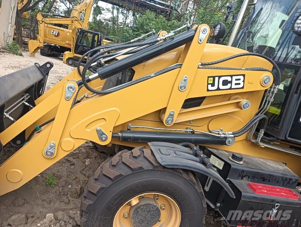 JCB 3 CX 反鏟裝載機