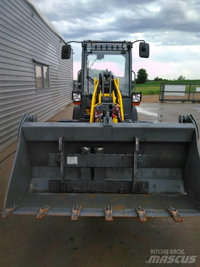 Wacker Neuson WL 34 輪胎式裝載機
