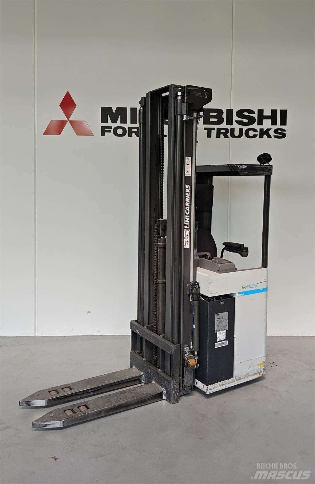 Atlet XSN160 平台型低架升降機