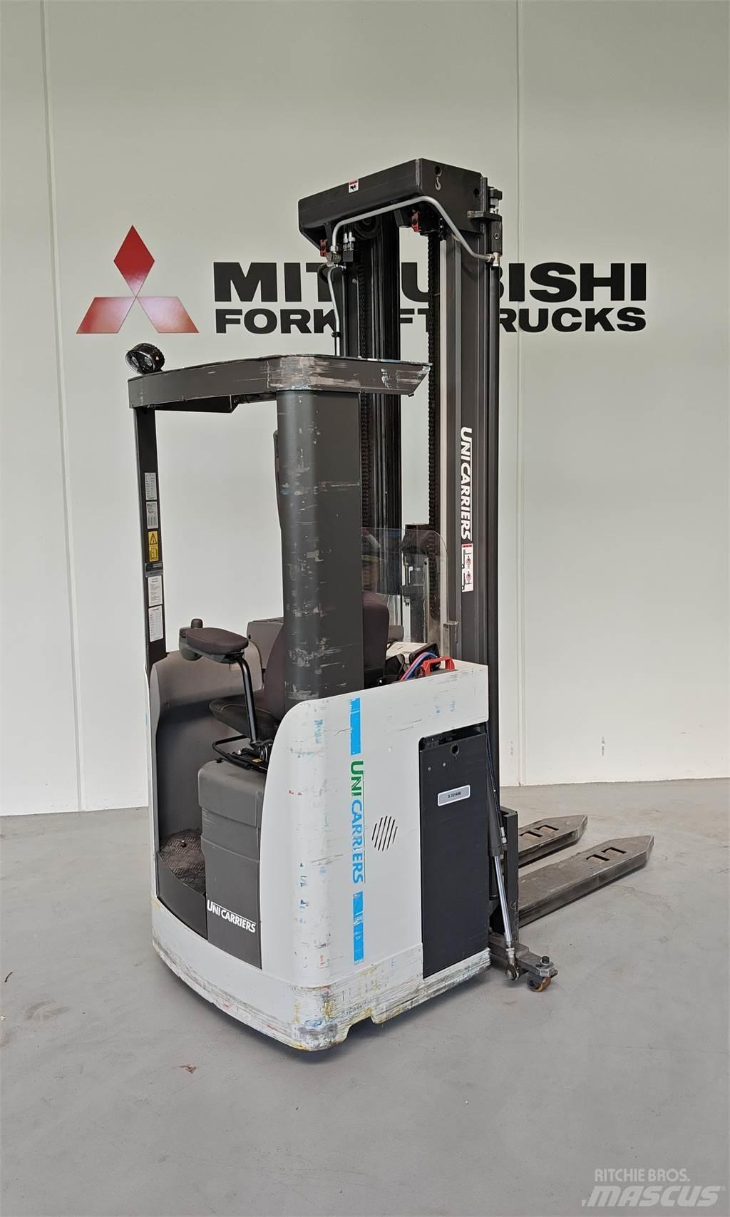 Atlet XSN160 平台型低架升降機