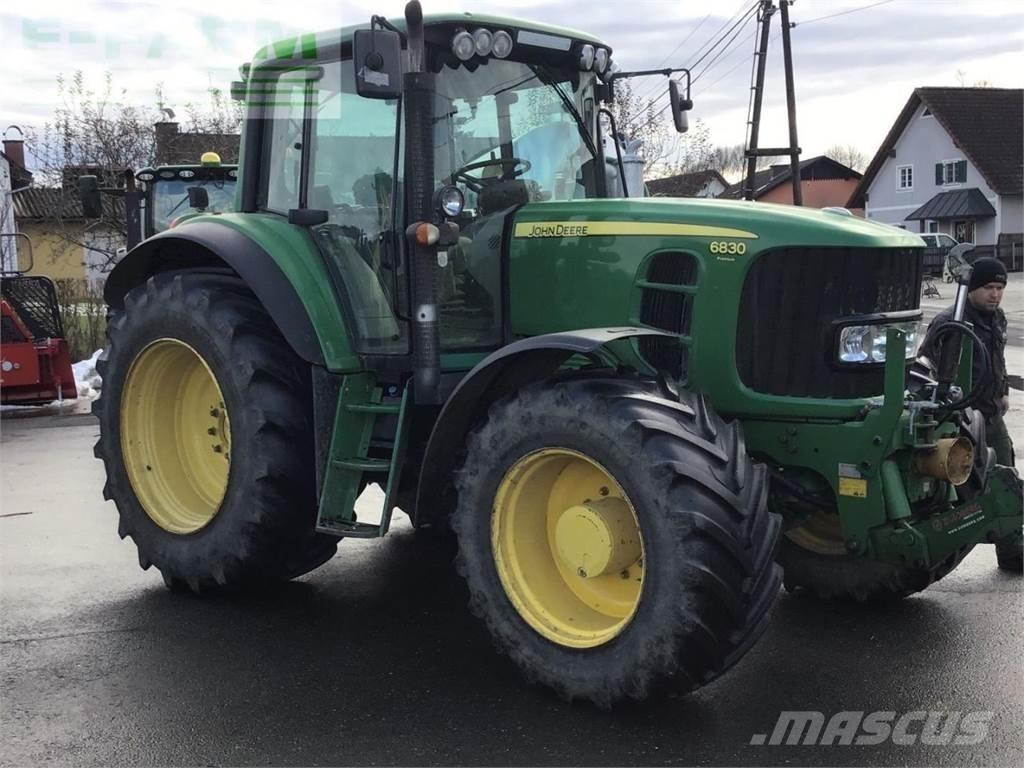 John Deere 6830 曳引機