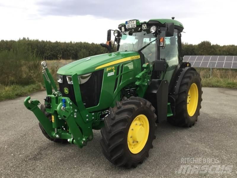 John Deere 5120ML 小型曳引機