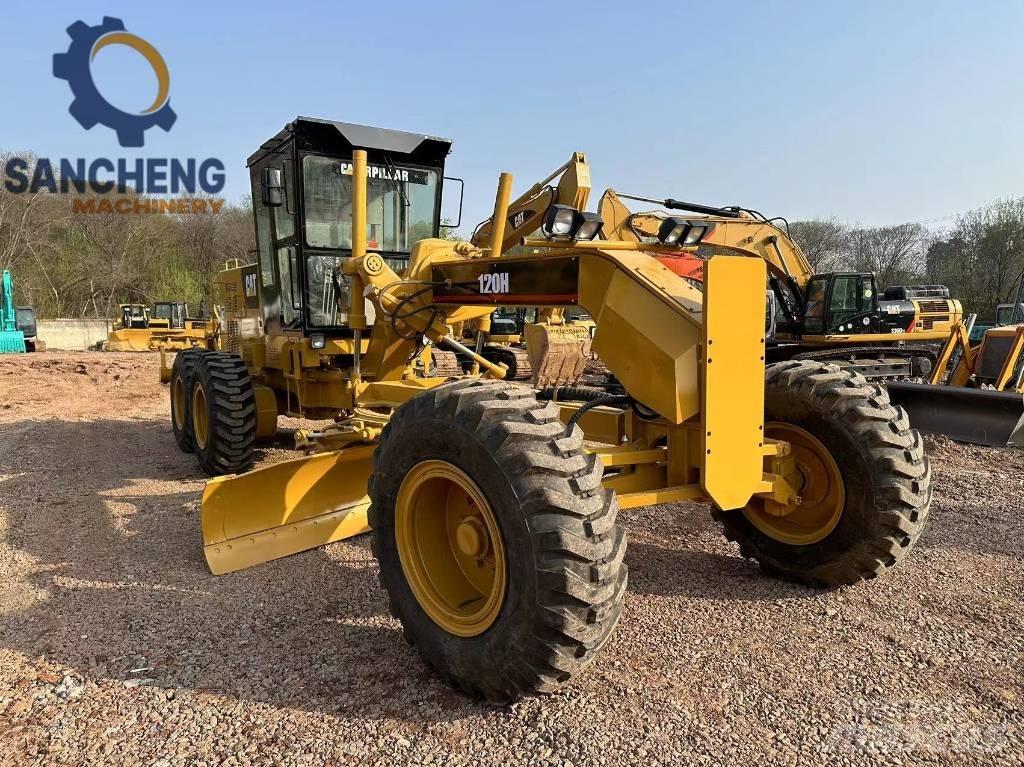 CAT 120 H 平土機