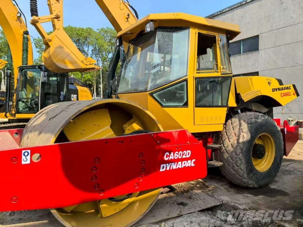 Dynapac CA 602 單輪滾壓機