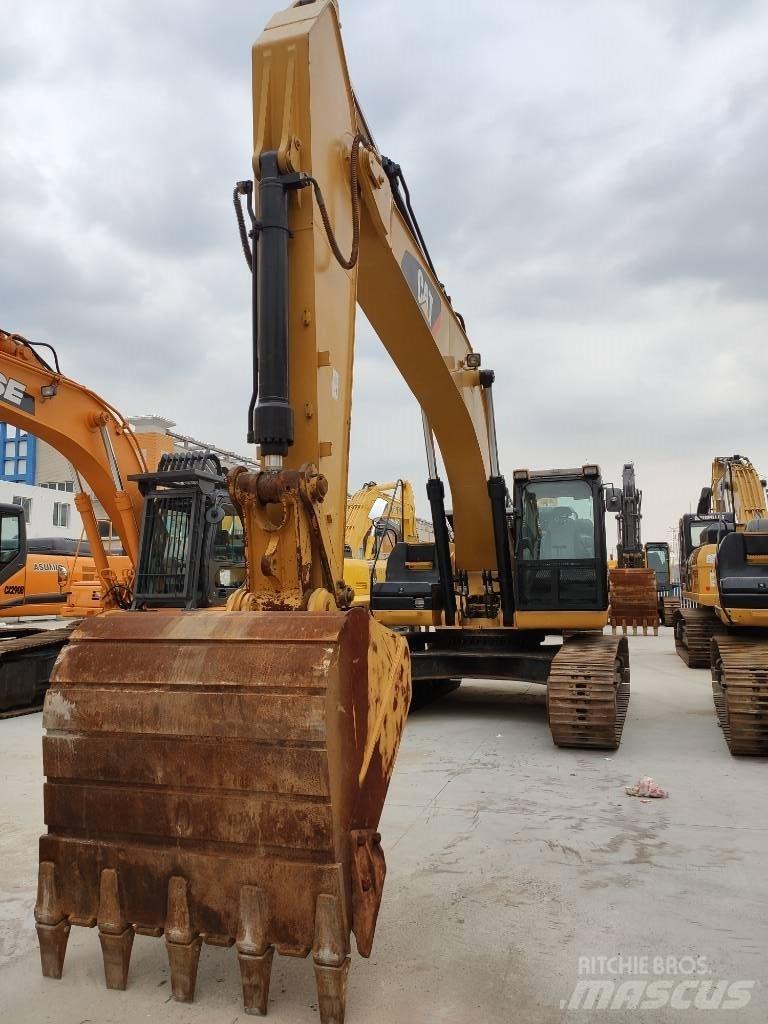 CAT 329 D 履帶式 挖土機/掘鑿機/挖掘機