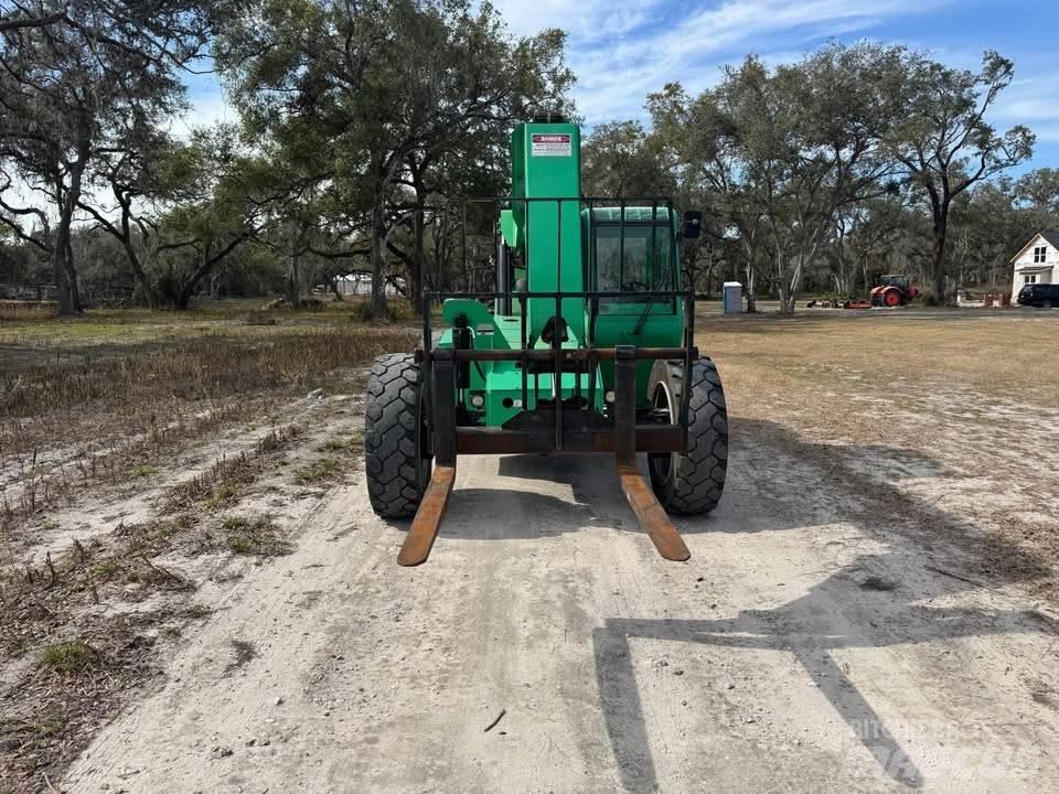 JLG 6042 伸縮臂操作車