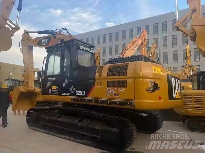 CAT CAT325D 中型挖土機/掘鑿機/挖掘機 7t-12t