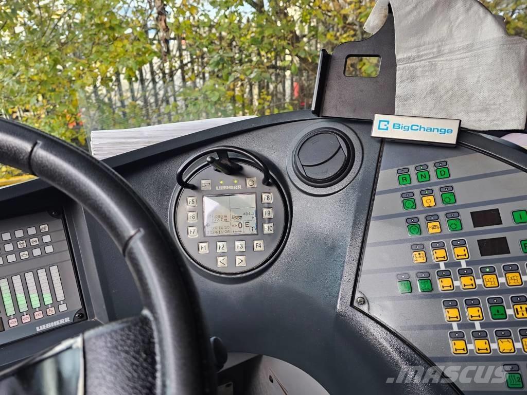 Liebherr MK 140 Plus 全路面起重機/吊車