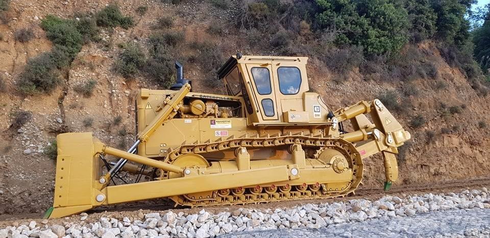 CAT D9G 履帶推土機