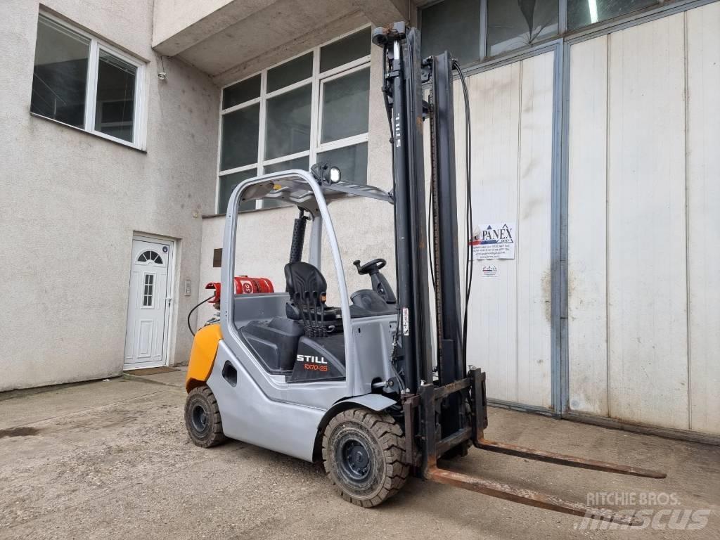 Still RX70-25T 液化石油氣LPG卡車