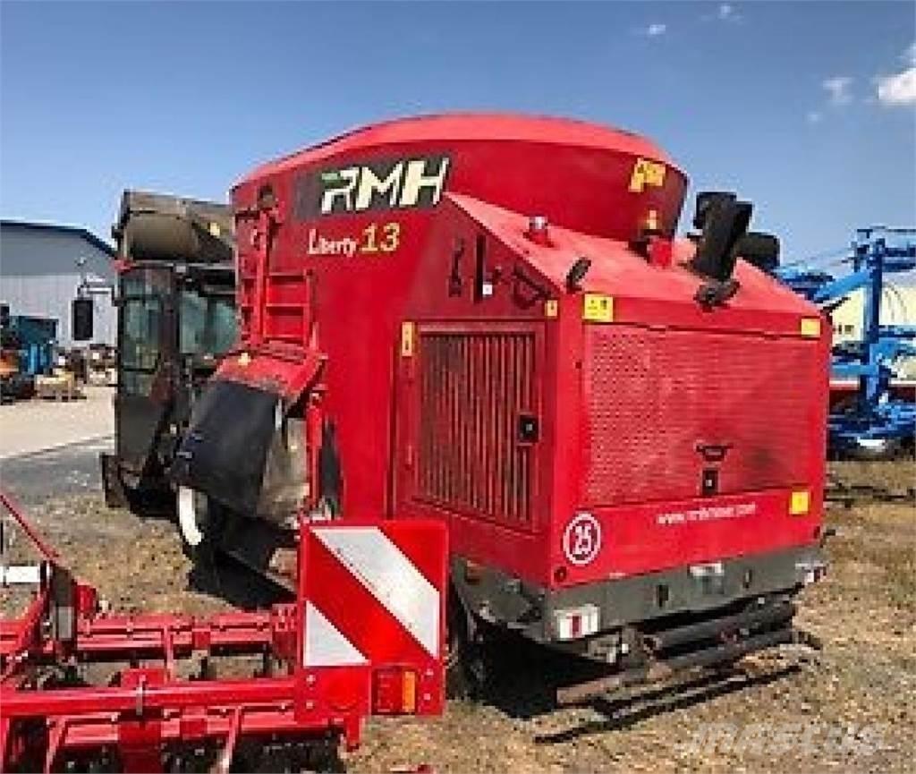 RMH Liberty 13 混合餵料機