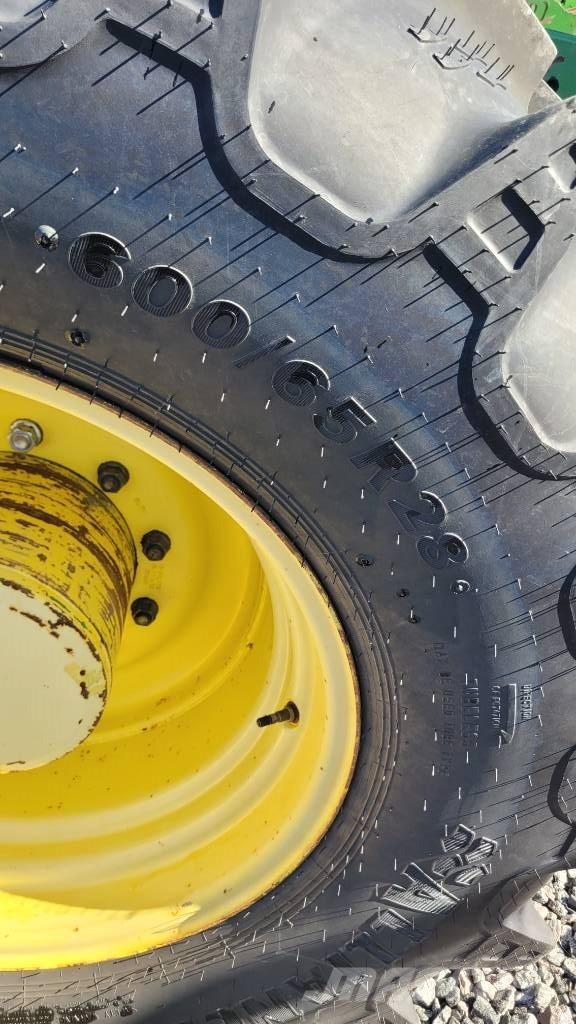 John Deere 7430 AP 曳引機