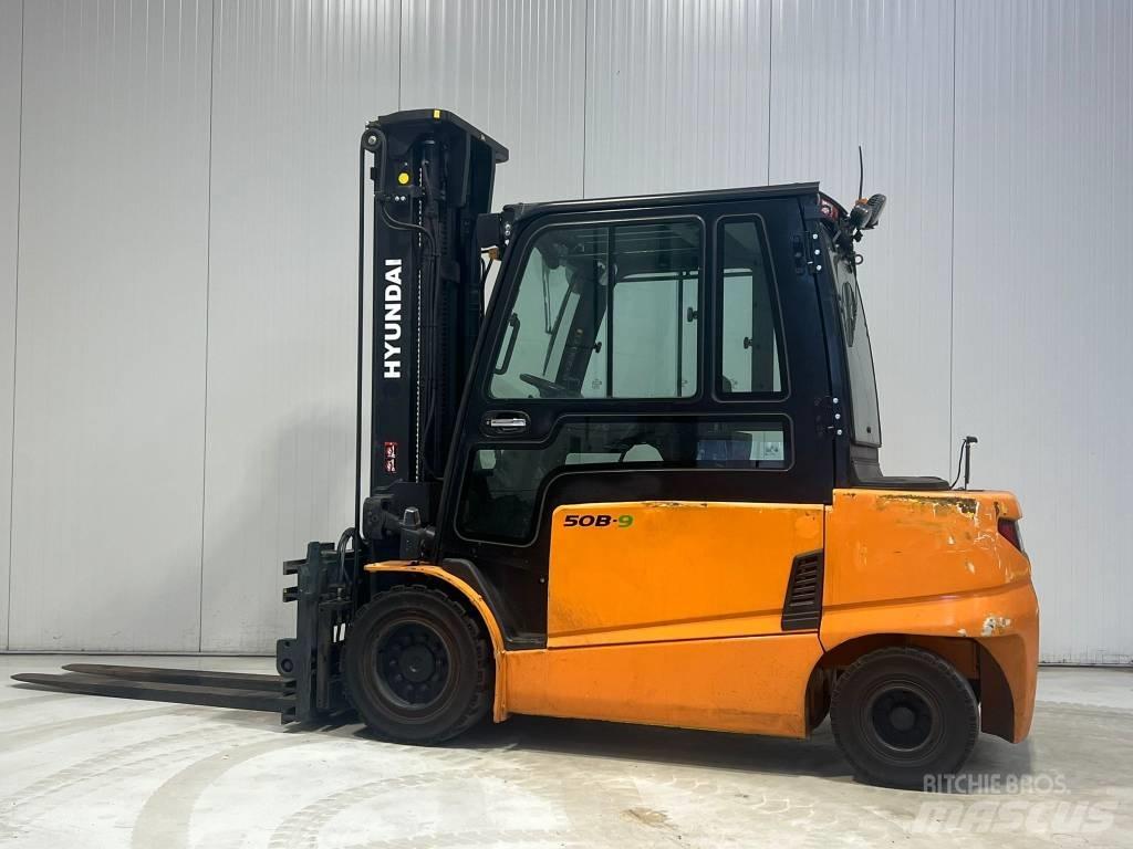 Hyundai 50 B-9 電動堆高機